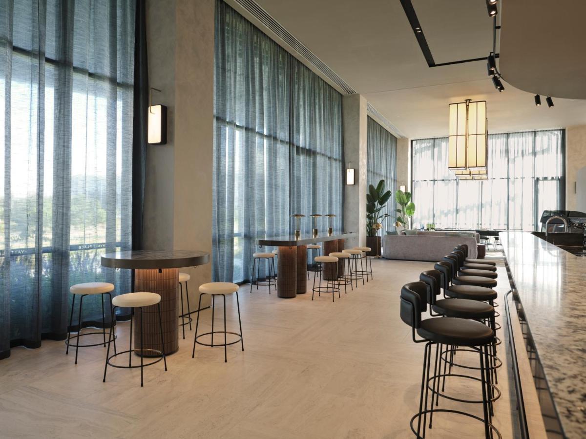 Hyatt Place Melbourne Caribbean Park Scoresby Exterior photo