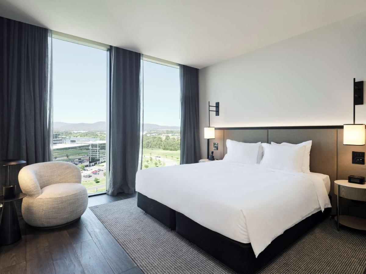 Hyatt Place Melbourne Caribbean Park Scoresby Exterior photo